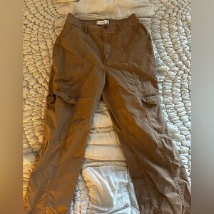 A&F Brown Cargo Pants Sz 29
